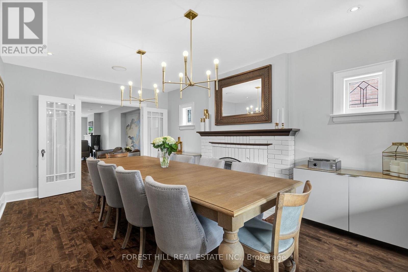 82 Pinewood Avenue, Toronto (Humewood-Cedarvale), Ontario  M6C 2V1 - Photo 6 - C12212193