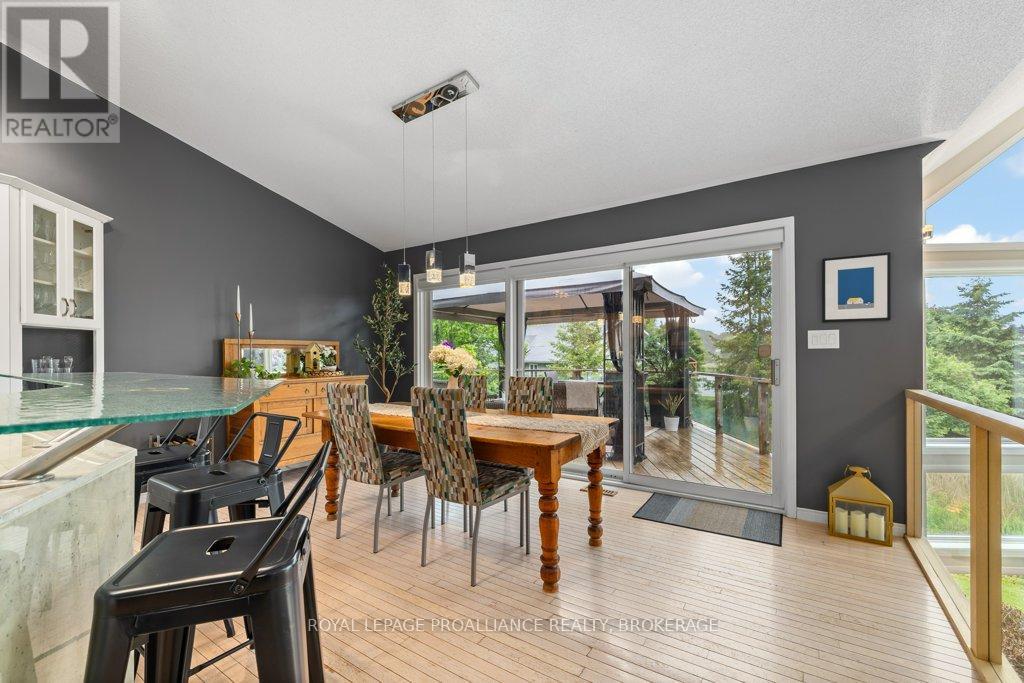 953 Cottage Farms Road, Kingston, Ontario  K7L 4V1 - Photo 16 - X12212231