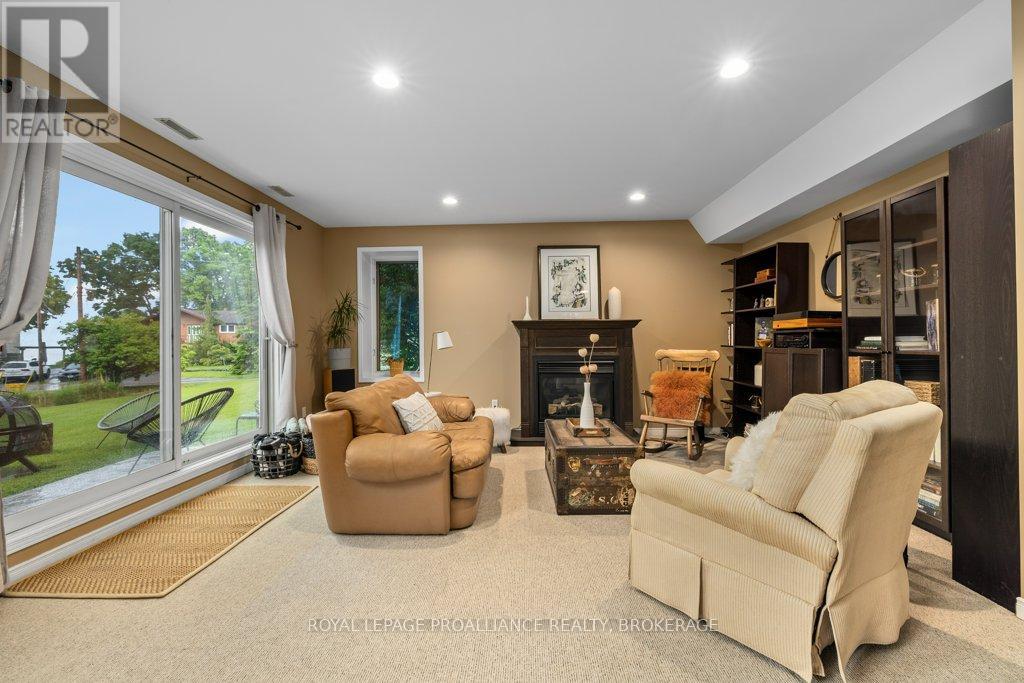 953 Cottage Farms Road, Kingston, Ontario  K7L 4V1 - Photo 25 - X12212231