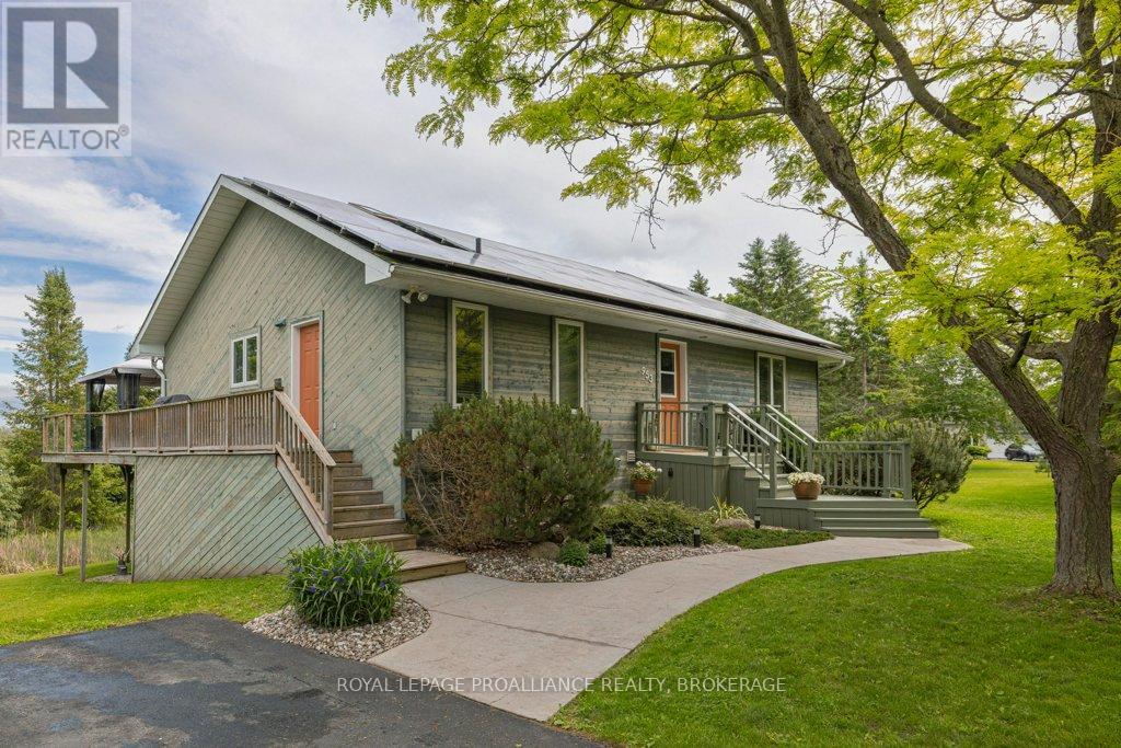 953 Cottage Farms Road, Kingston, Ontario  K7L 4V1 - Photo 3 - X12212231