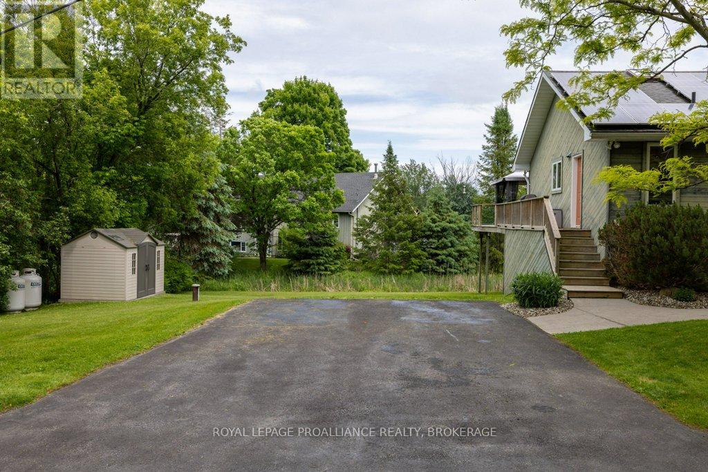 953 Cottage Farms Road, Kingston, Ontario  K7L 4V1 - Photo 39 - X12212231