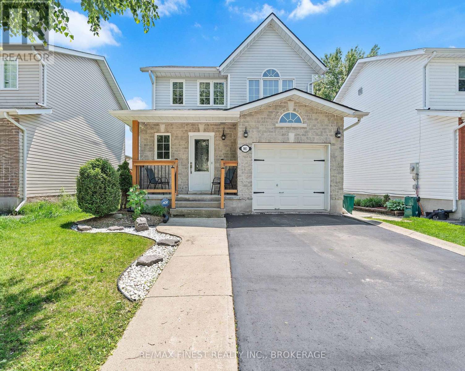 981 RAINBOW CRESCENT, kingston (kingston east (incl barret crt)), Ontario