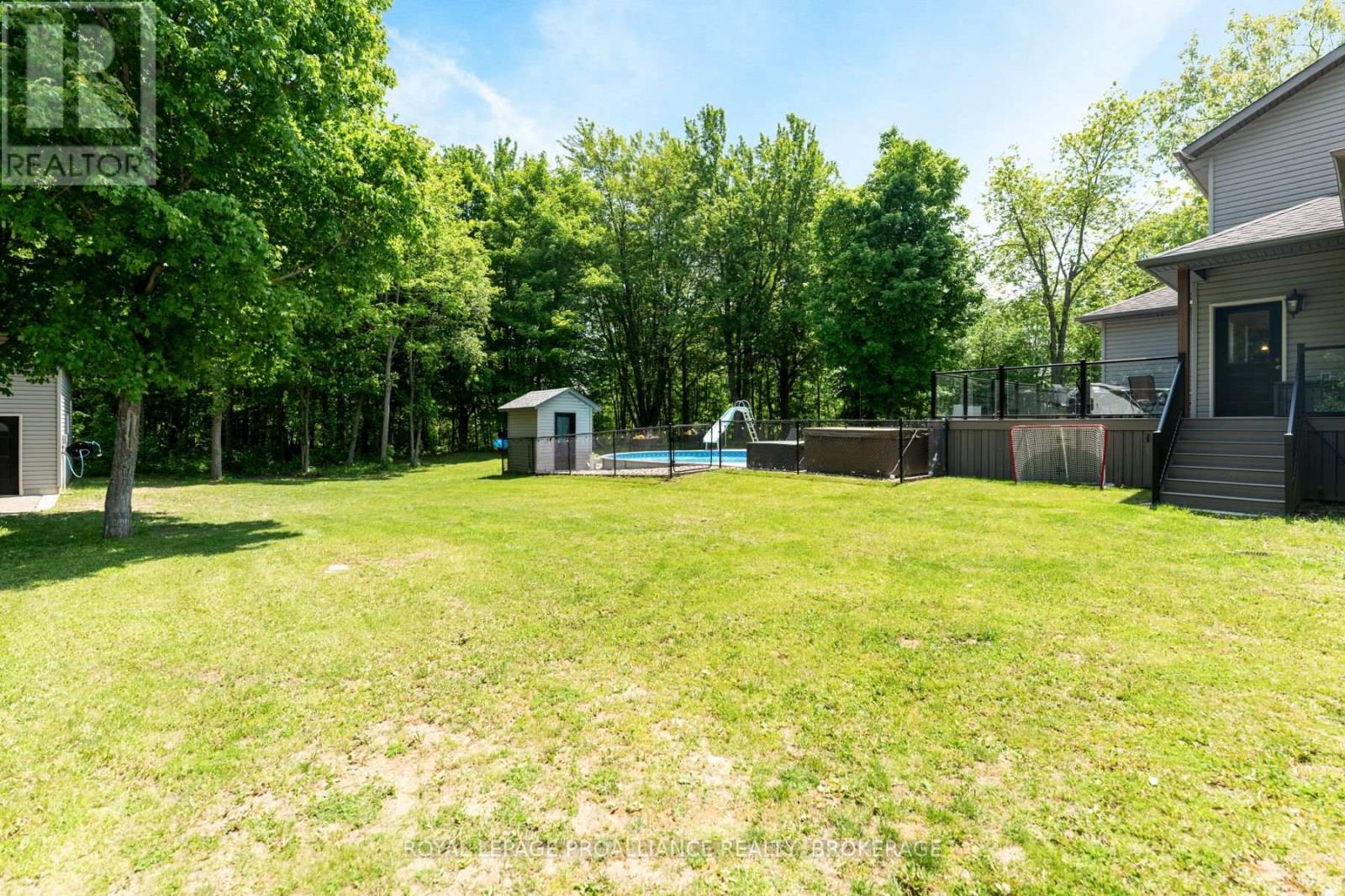 10 Owen Avenue, Front Of Leeds & Seeleys Bay, Ontario  K7G 2V4 - Photo 36 - X12212314