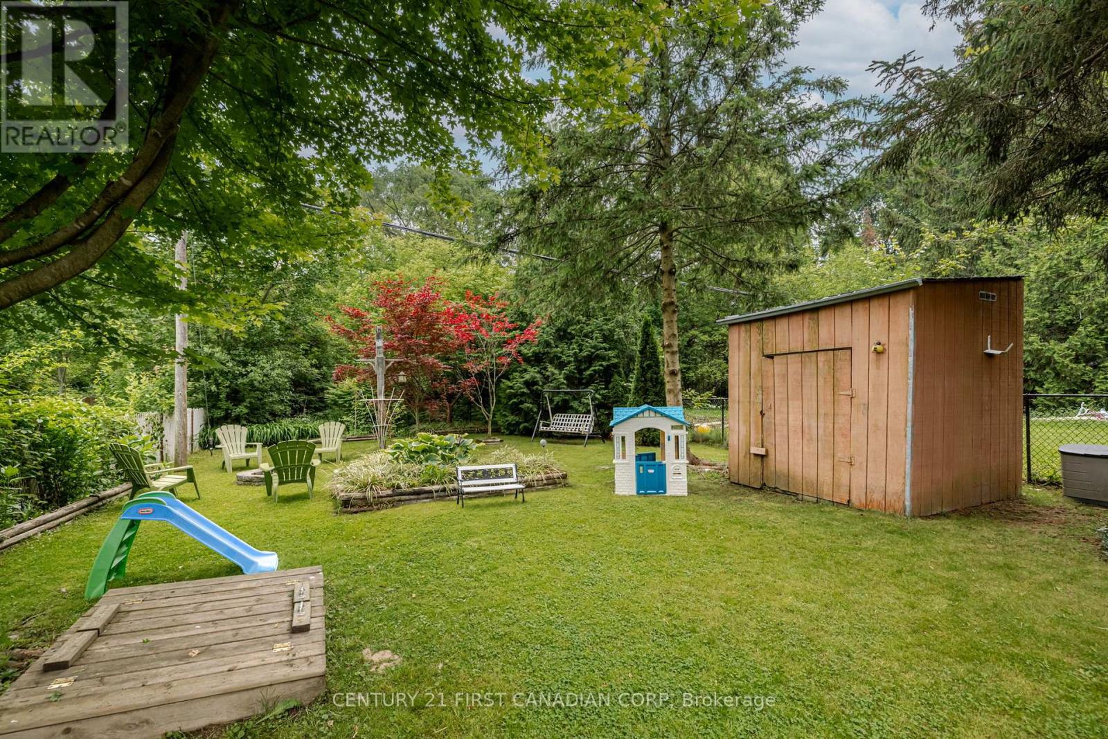 Photo 40 of 49 for 144 Emerson Avenue