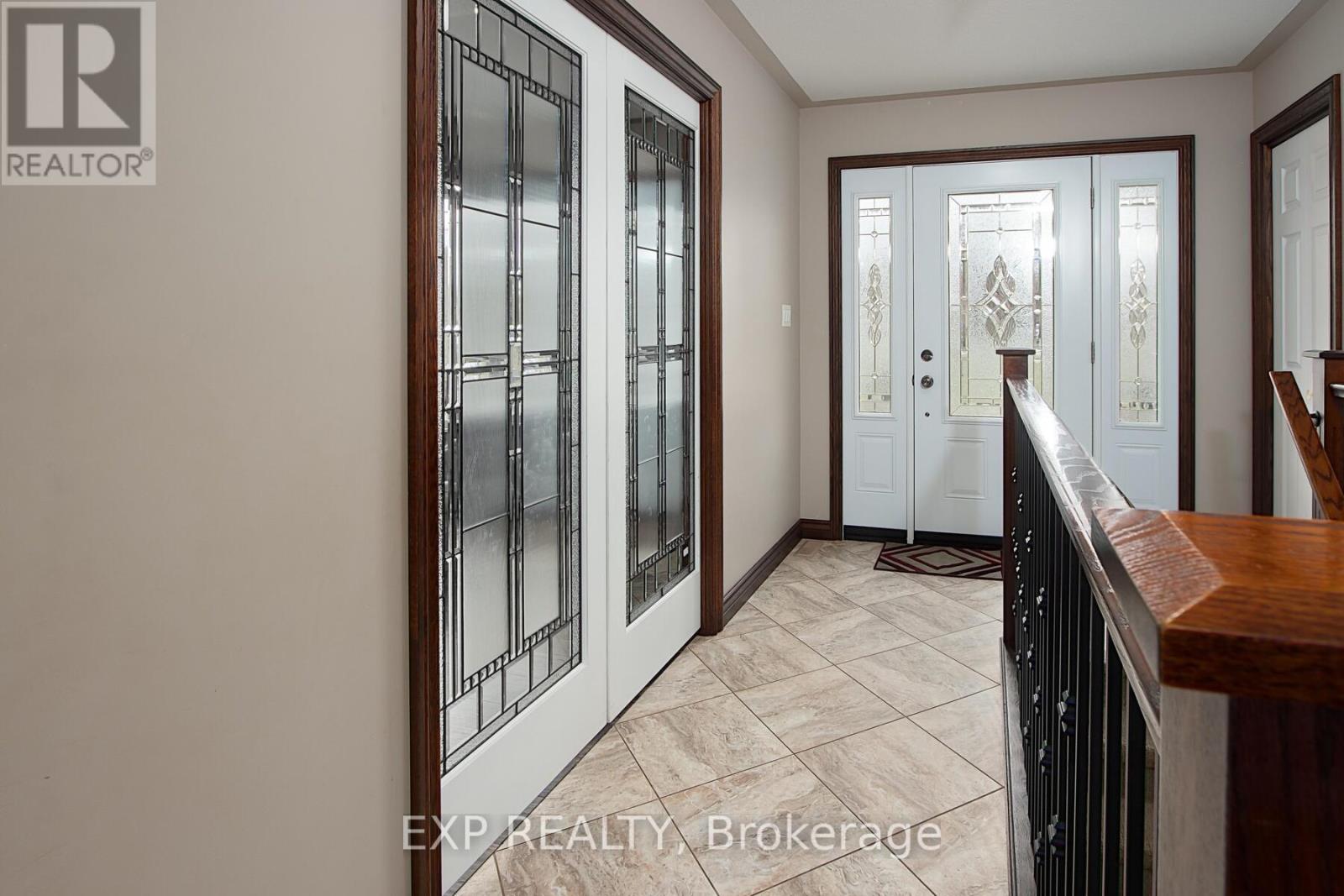 50263 John Wise Line, Malahide, Ontario  N5H 2R5 - Photo 10 - X12212322