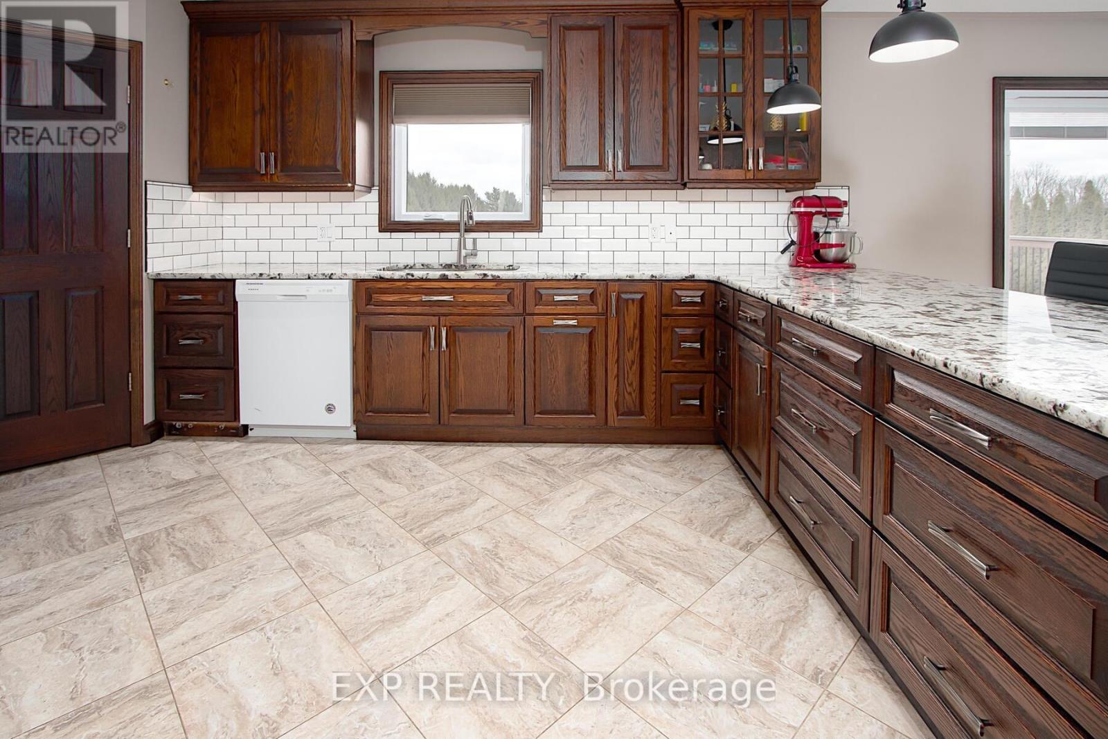 50263 John Wise Line, Malahide, Ontario  N5H 2R5 - Photo 6 - X12212322