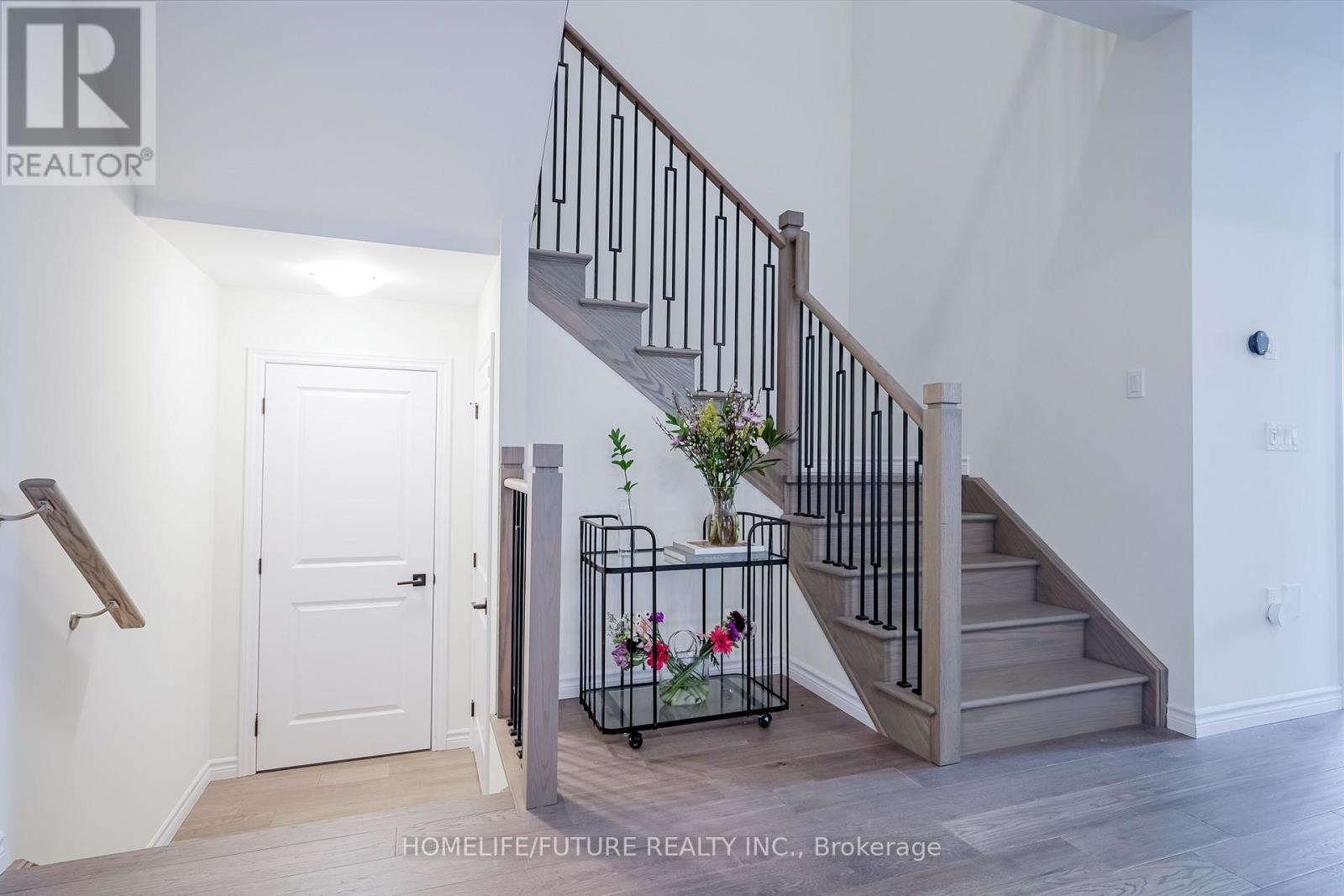 225 O'neil Street, Peterborough North, Ontario  K9K 0H5 - Photo 13 - X12207731