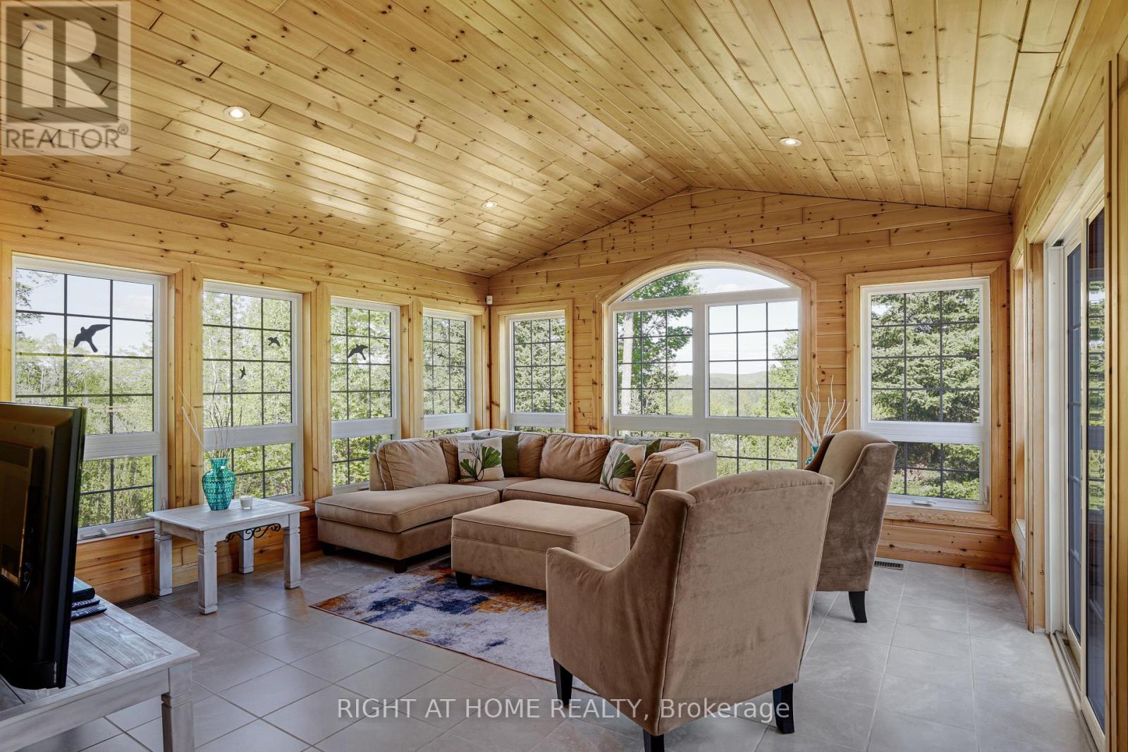 1181 Grace River Road, Dysart Et Al, Ontario  K0L 3C0 - Photo 8 - X12166335