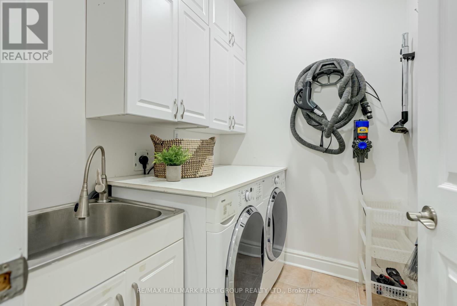 87 Elgin Street, Clarington (Bowmanville), Ontario  L1C 3E3 - Photo 24 - E12212050