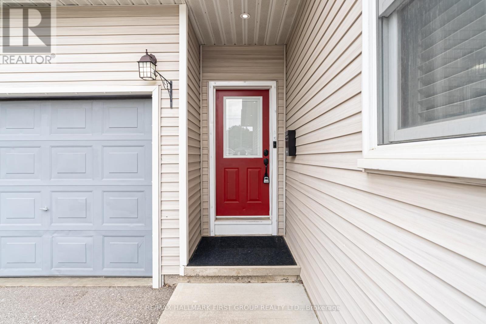 87 Elgin Street, Clarington (Bowmanville), Ontario  L1C 3E3 - Photo 5 - E12212050