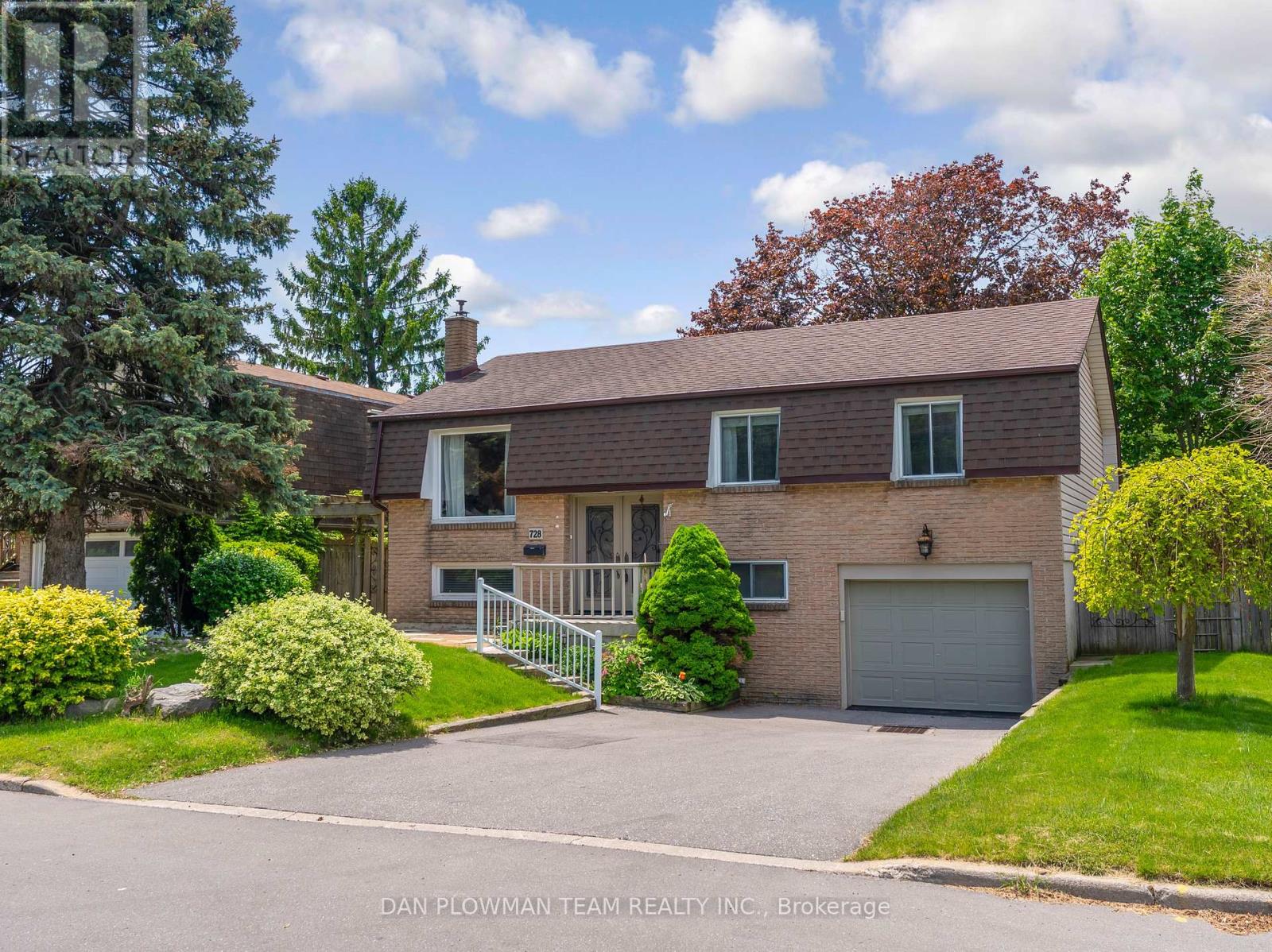 728 Pickering Beach Road, Ajax, Ontario  L1S 3K8 - Photo 2 - E12212167