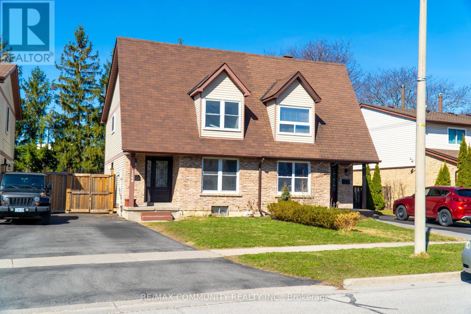 1268 TROWBRIDGE DRIVE, Oshawa, Ontario