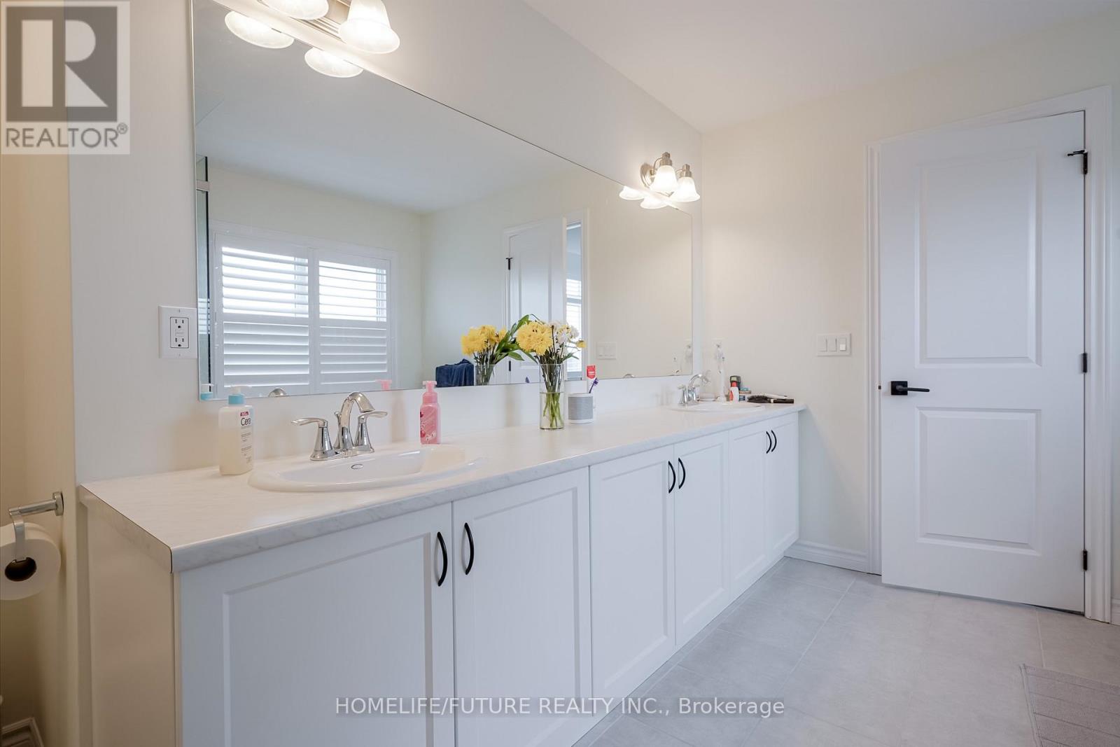 225 O'neil Street, Peterborough North, Ontario  K9K 0H5 - Photo 37 - X12207731