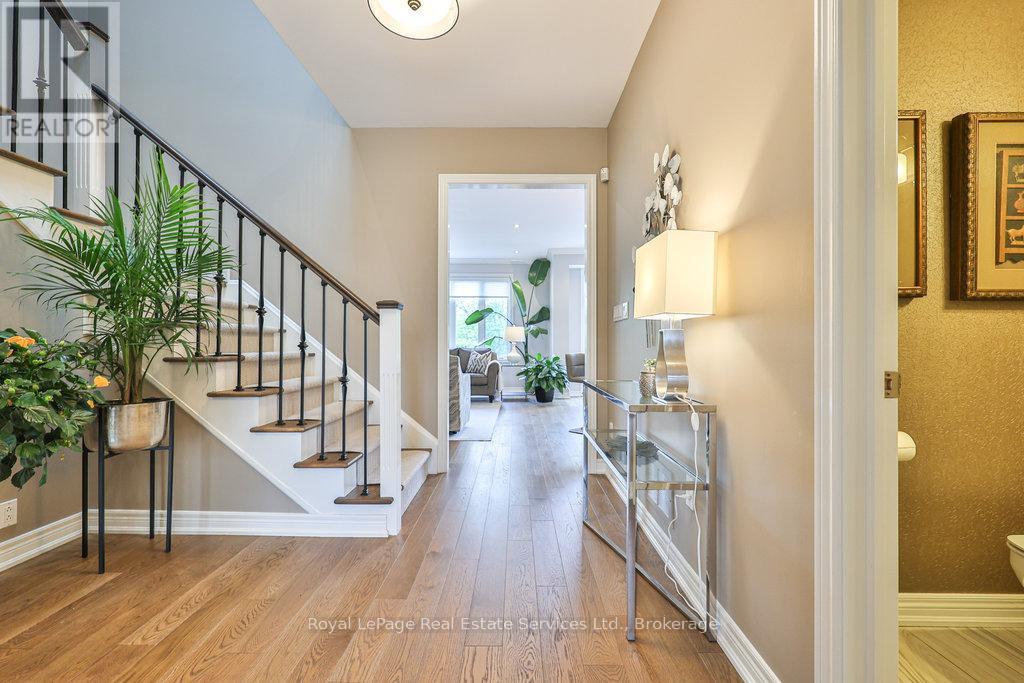 34 - 2400 Neyagawa Boulevard, Oakville, Ontario  L6H 7P5 - Photo 8 - W12212286