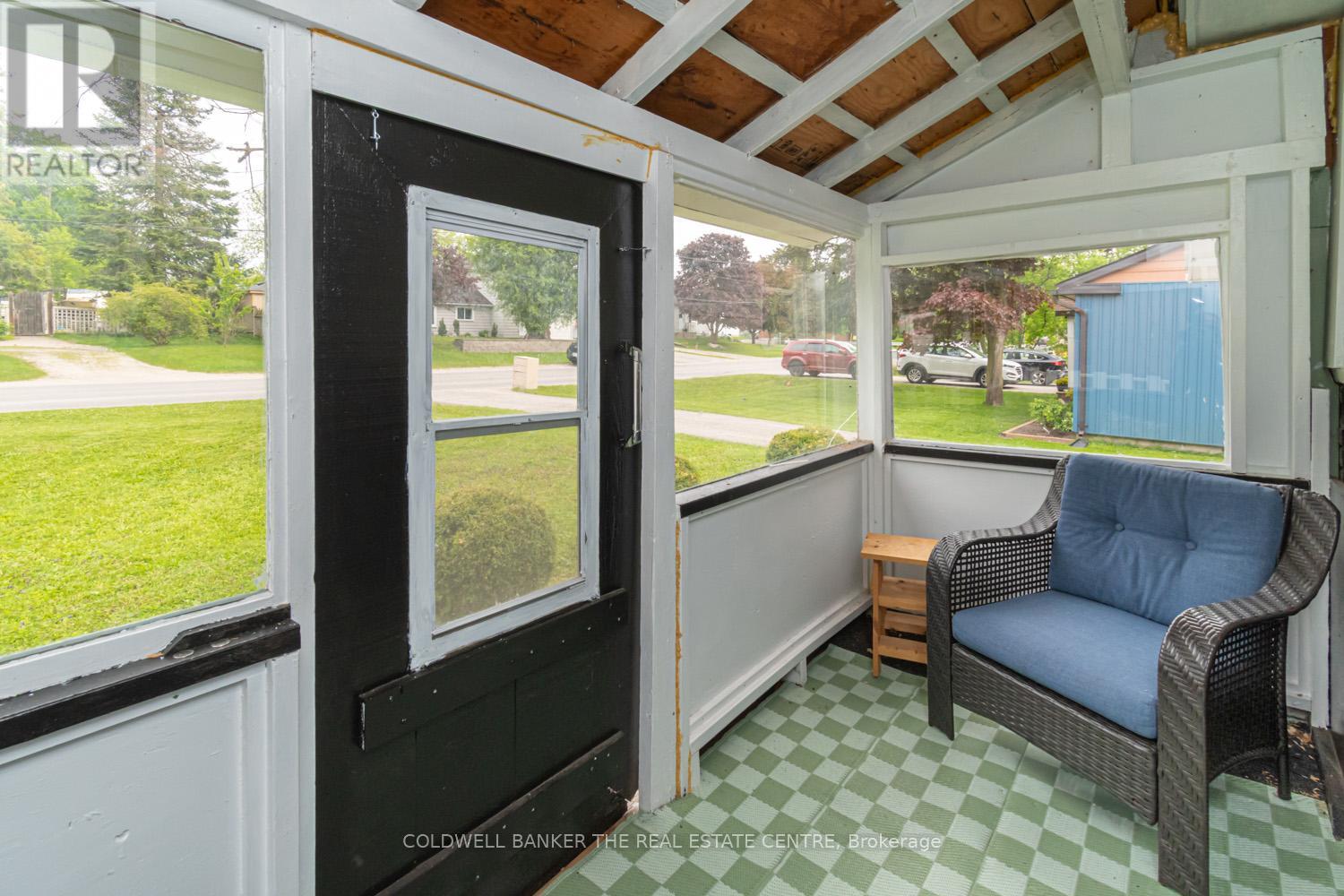119 Elizabeth Street, Essa, Ontario  L0M 1B0 - Photo 10 - N12212092