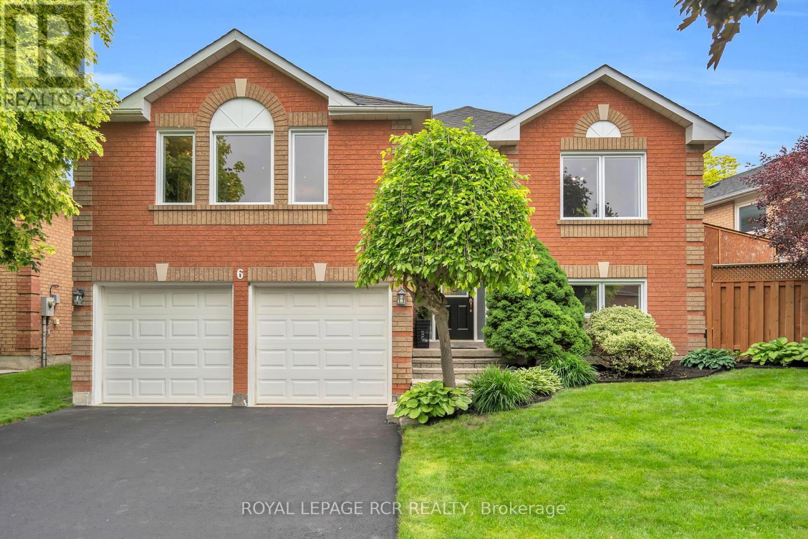 6 Compton Crescent, Bradford West Gwillimbury (Bradford), Ontario  L3Z 2X5 - Photo 1 - N12212093
