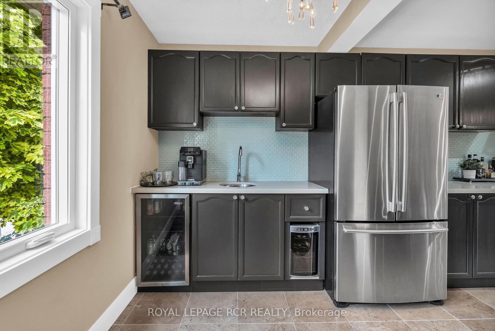 6 Compton Crescent, Bradford West Gwillimbury (Bradford), Ontario  L3Z 2X5 - Photo 19 - N12212093