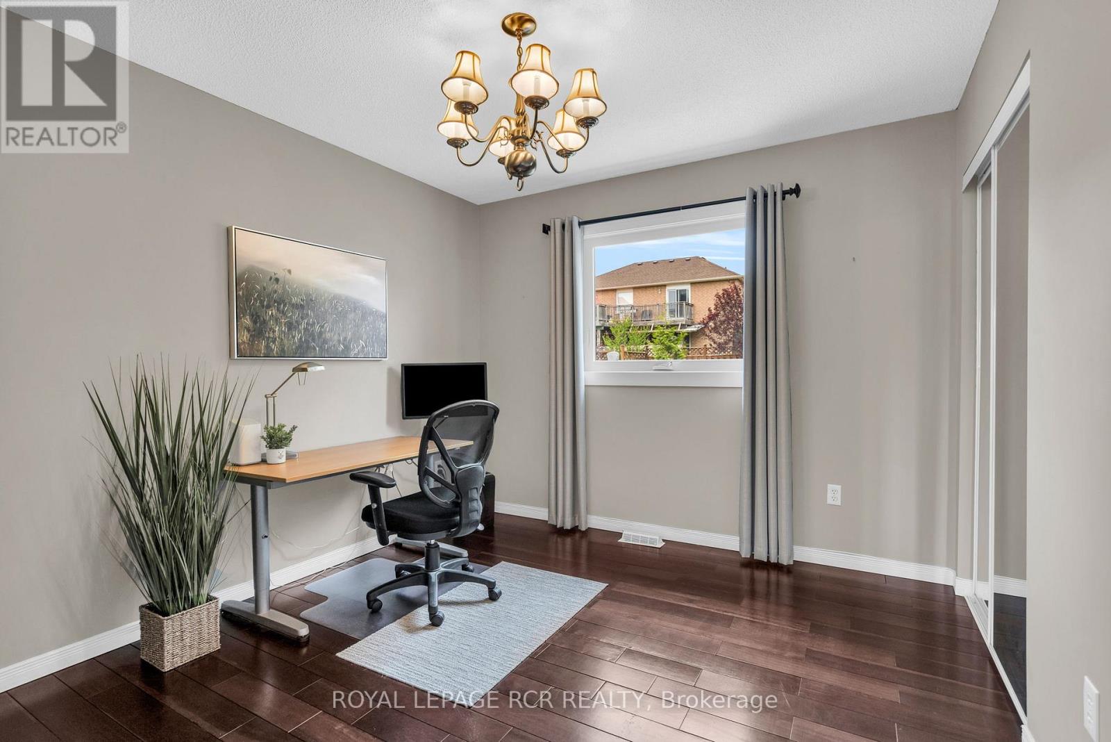6 Compton Crescent, Bradford West Gwillimbury (Bradford), Ontario  L3Z 2X5 - Photo 27 - N12212093
