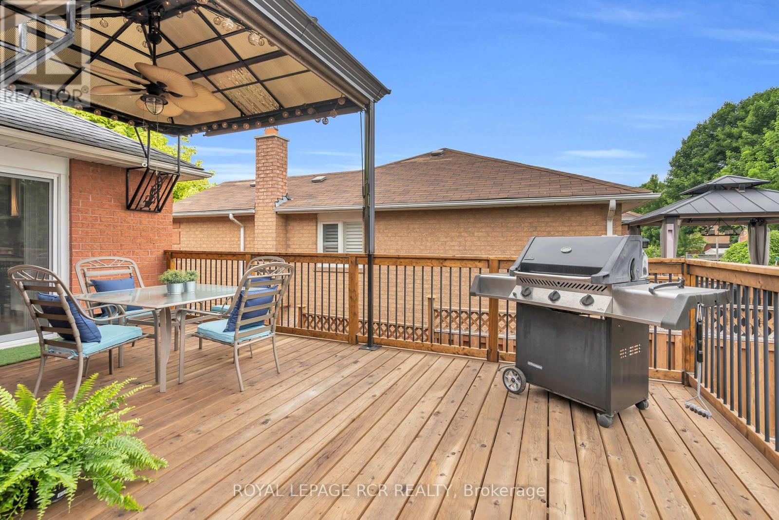 6 Compton Crescent, Bradford West Gwillimbury (Bradford), Ontario  L3Z 2X5 - Photo 40 - N12212093