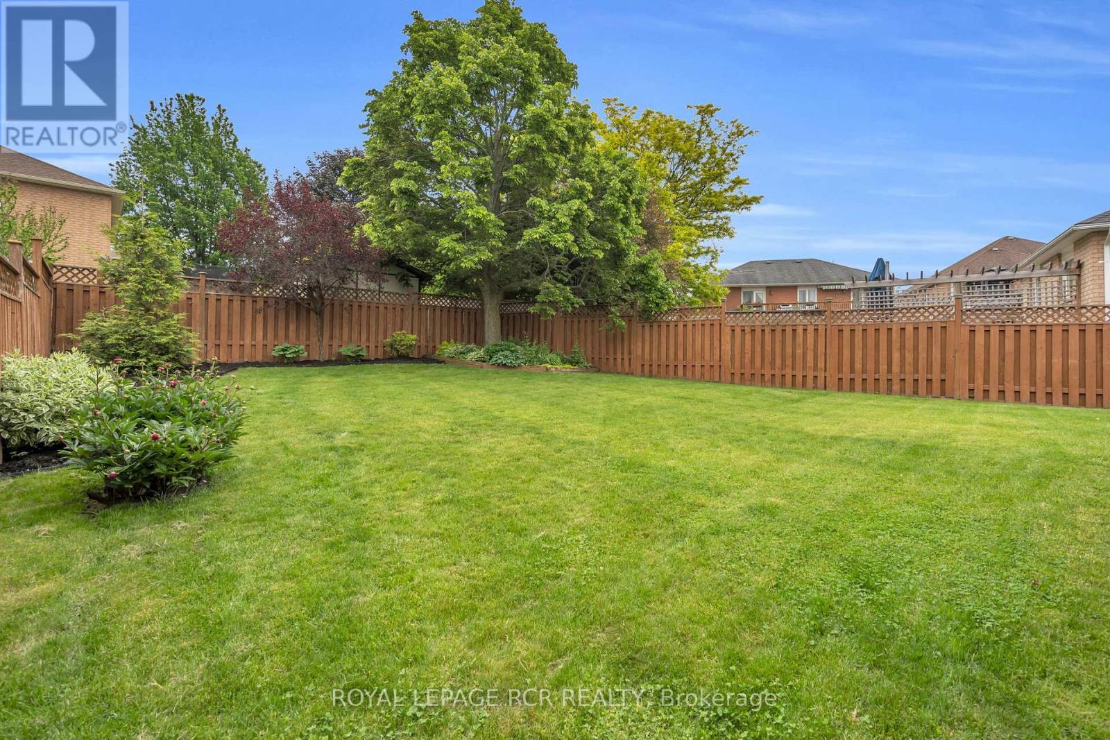 6 Compton Crescent, Bradford West Gwillimbury (Bradford), Ontario  L3Z 2X5 - Photo 43 - N12212093