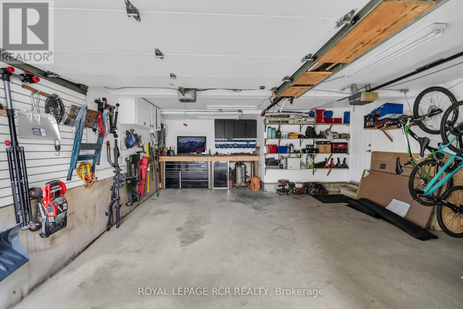 6 Compton Crescent, Bradford West Gwillimbury (Bradford), Ontario  L3Z 2X5 - Photo 46 - N12212093
