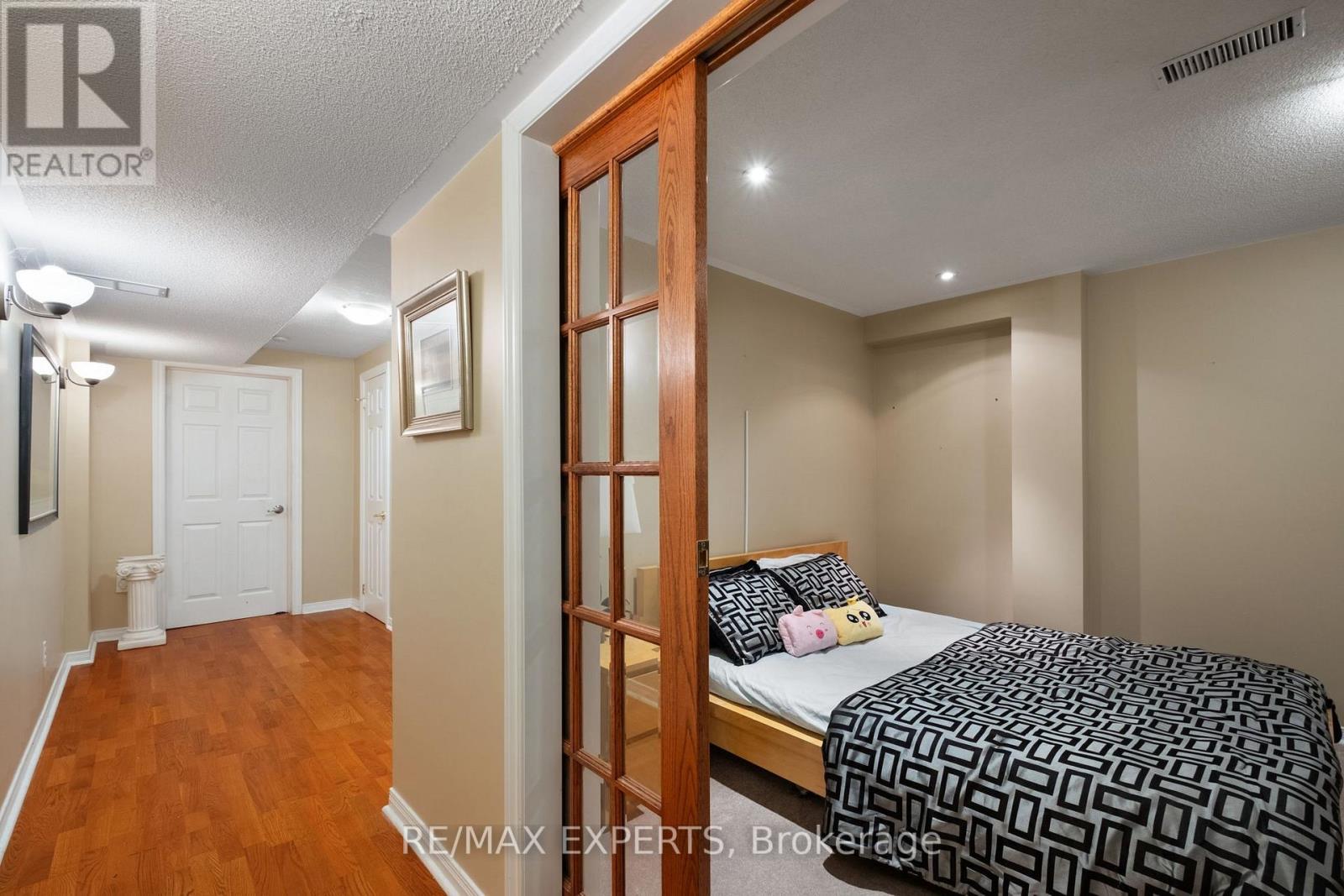 72 Turning Leaf Drive, Vaughan (Sonoma Heights), Ontario  L4H 2J4 - Photo 33 - N12212140