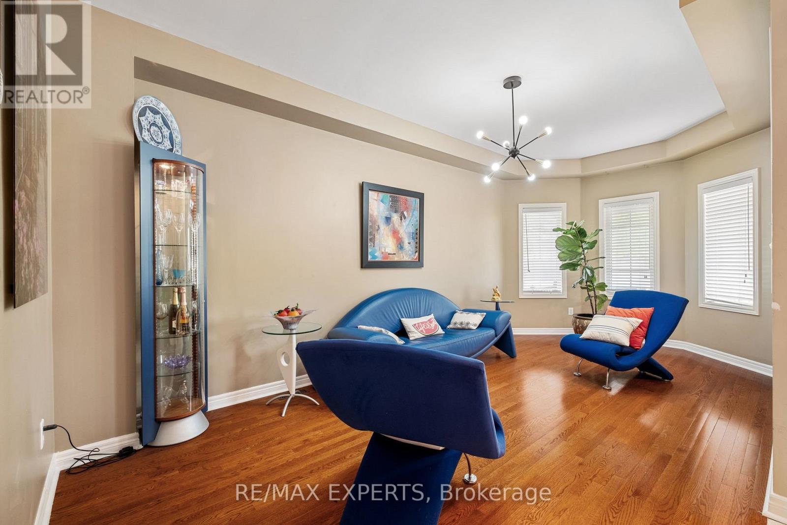 72 Turning Leaf Drive, Vaughan (Sonoma Heights), Ontario  L4H 2J4 - Photo 4 - N12212140