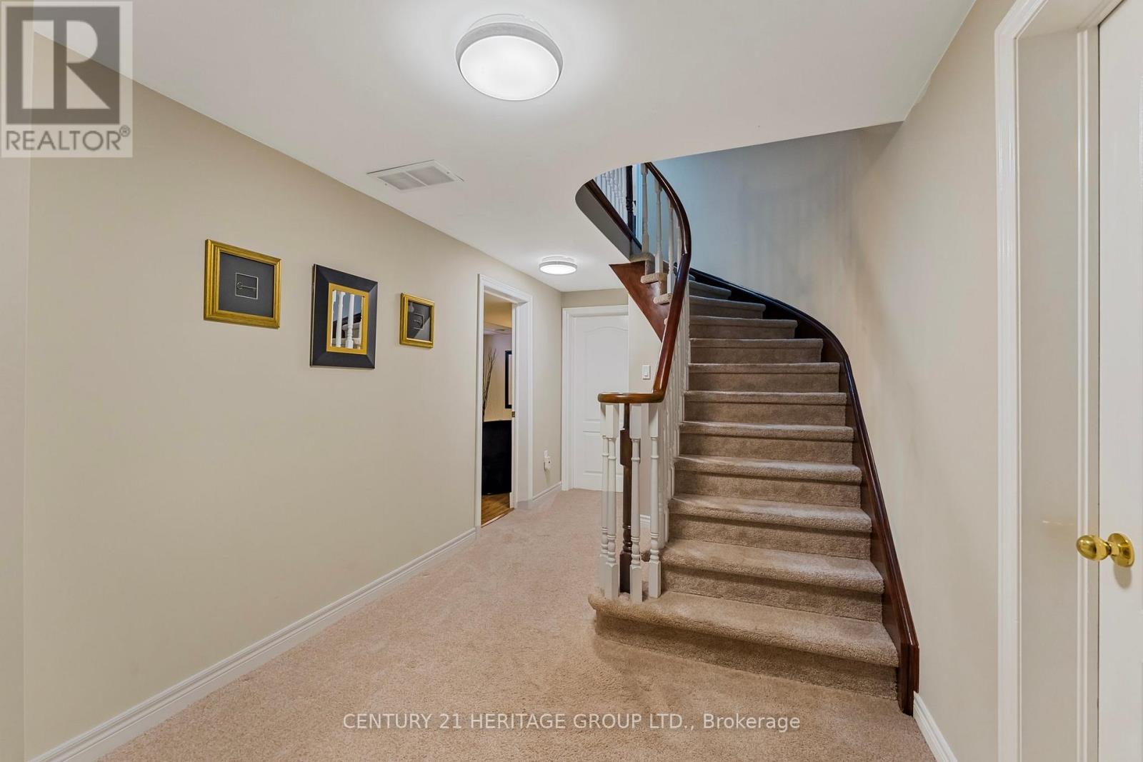 29 Prince Drive, Bradford West Gwillimbury (Bradford), Ontario  L3Z 3B7 - Photo 32 - N12212182