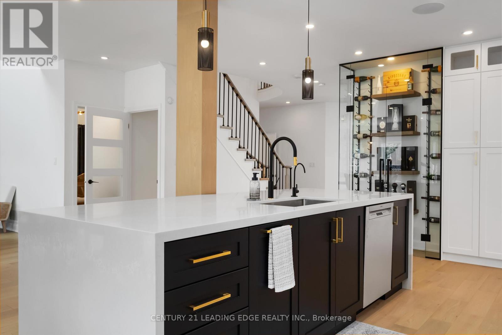 9 Bluebell Drive, Markham, Ontario  L3S 3P8 - Photo 17 - N12212187