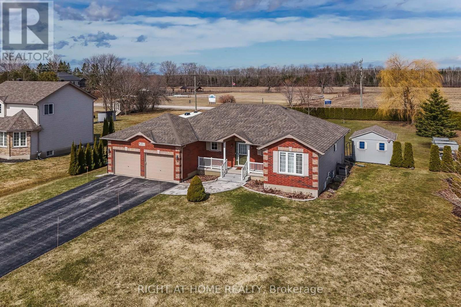 16 O'neill Circle, Springwater (Phelpston), Ontario  L2L 2K0 - Photo 3 - S12212063