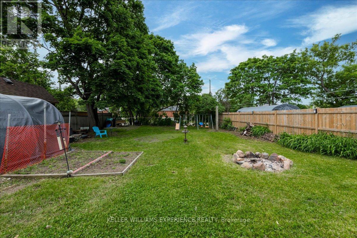 227 Southview Road, Barrie, Ontario  L4N 3X6 - Photo 17 - S12212120