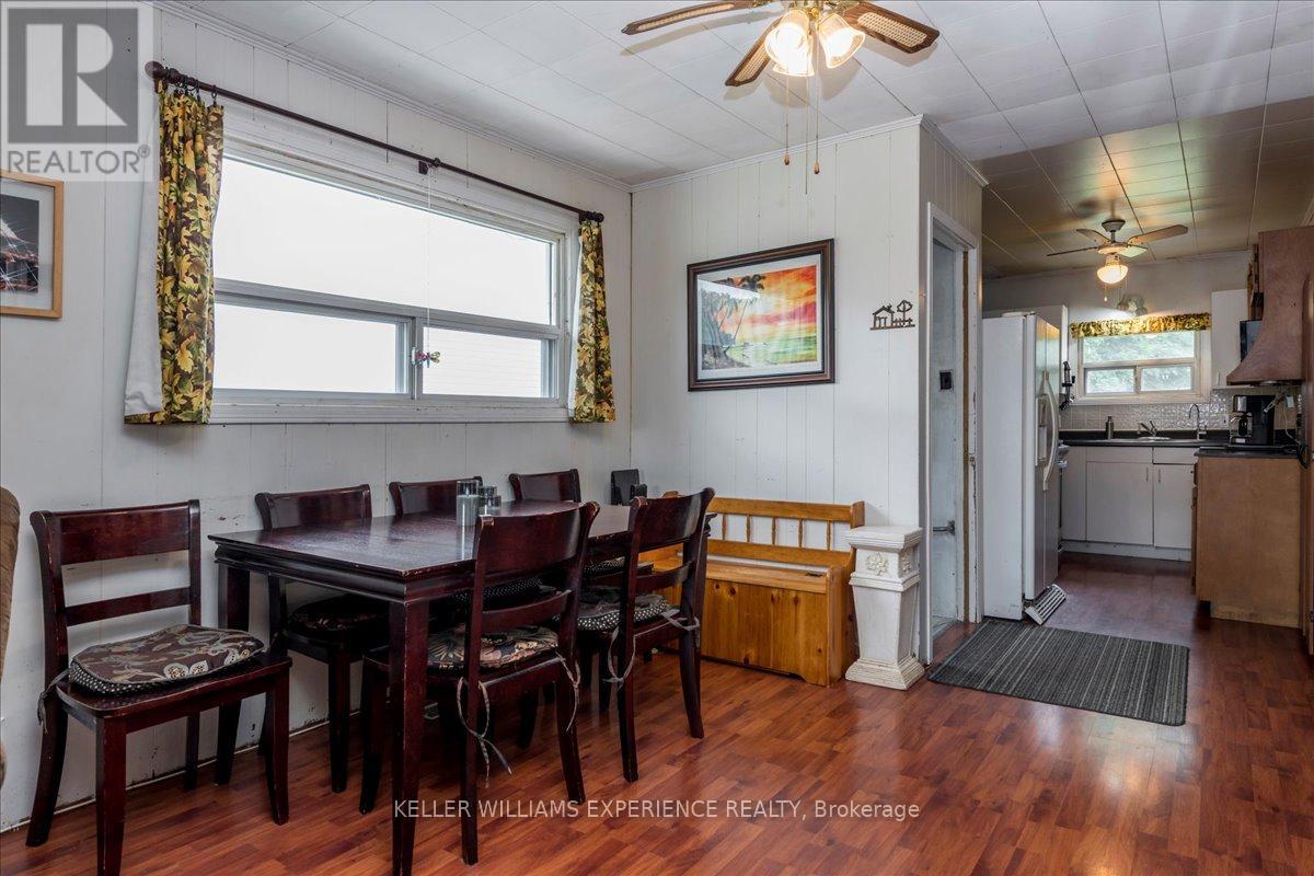 227 Southview Road, Barrie, Ontario  L4N 3X6 - Photo 6 - S12212120