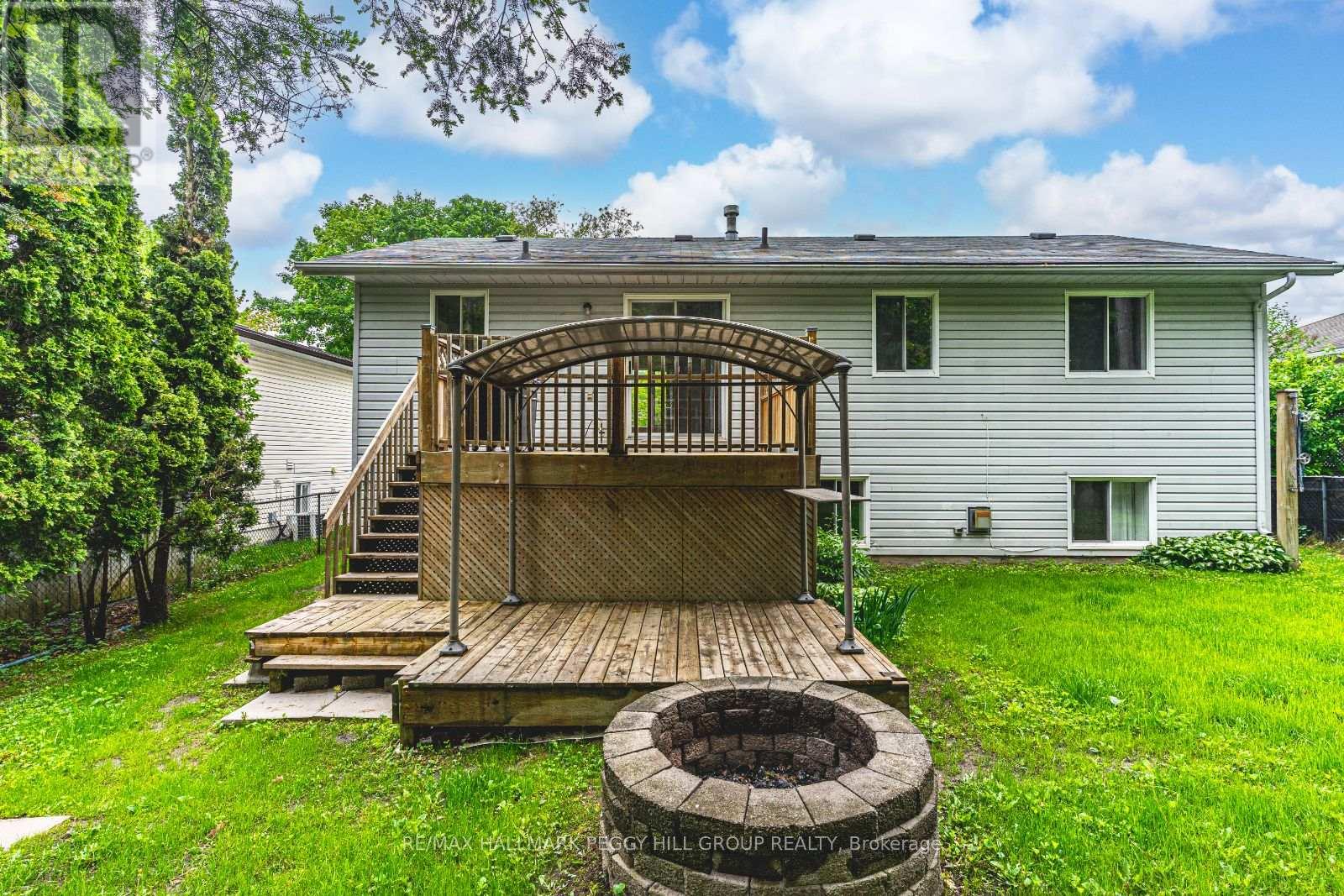 26 Innisbrook Drive, Wasaga Beach, Ontario  L9Z 1G3 - Photo 16 - S12212144