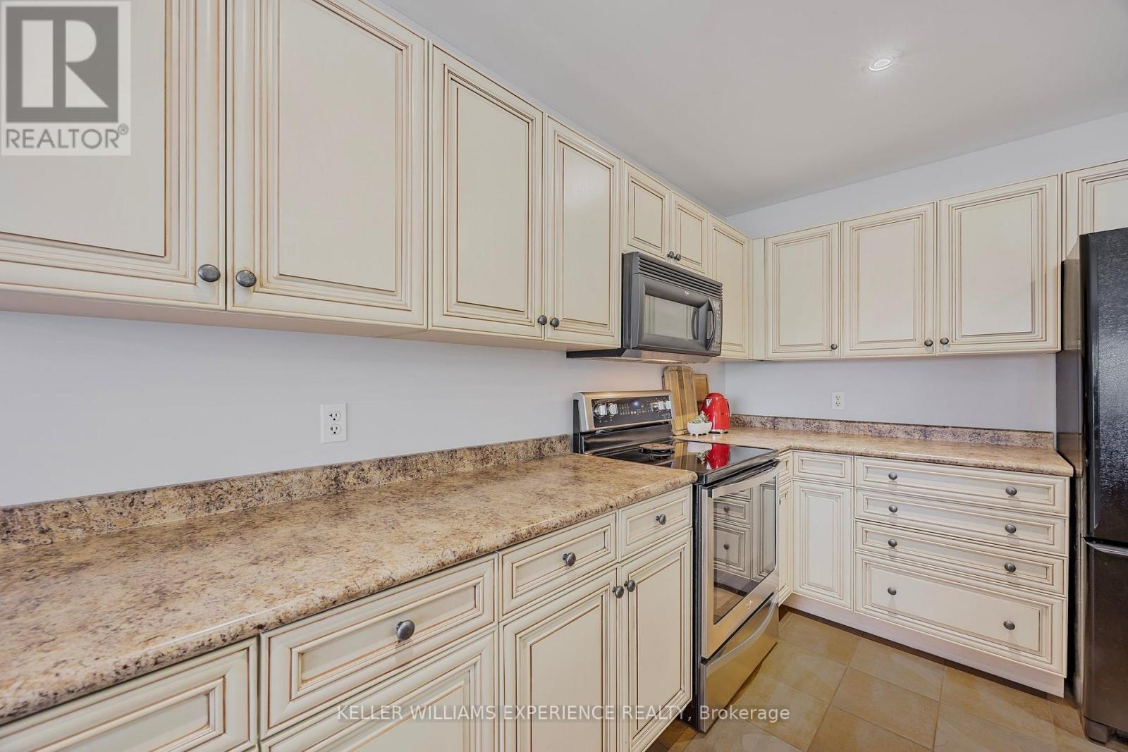 26 Wildflower Court, Barrie, Ontario  L4N 4G3 - Photo 15 - S12212147