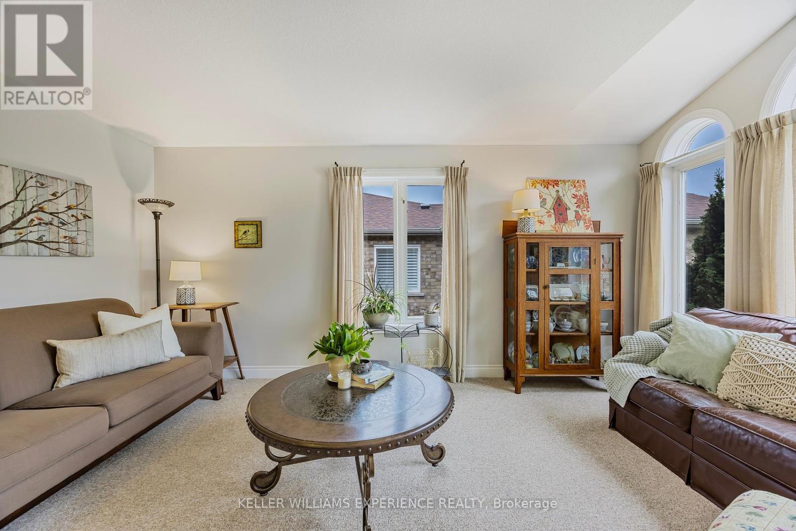 26 Wildflower Court, Barrie, Ontario  L4N 4G3 - Photo 8 - S12212147