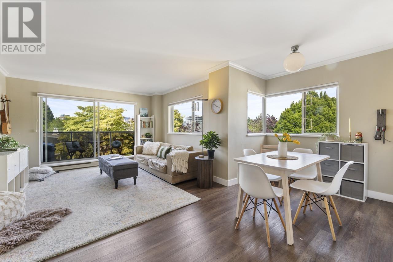 402 1166 W 11TH AVENUE, Vancouver, British Columbia