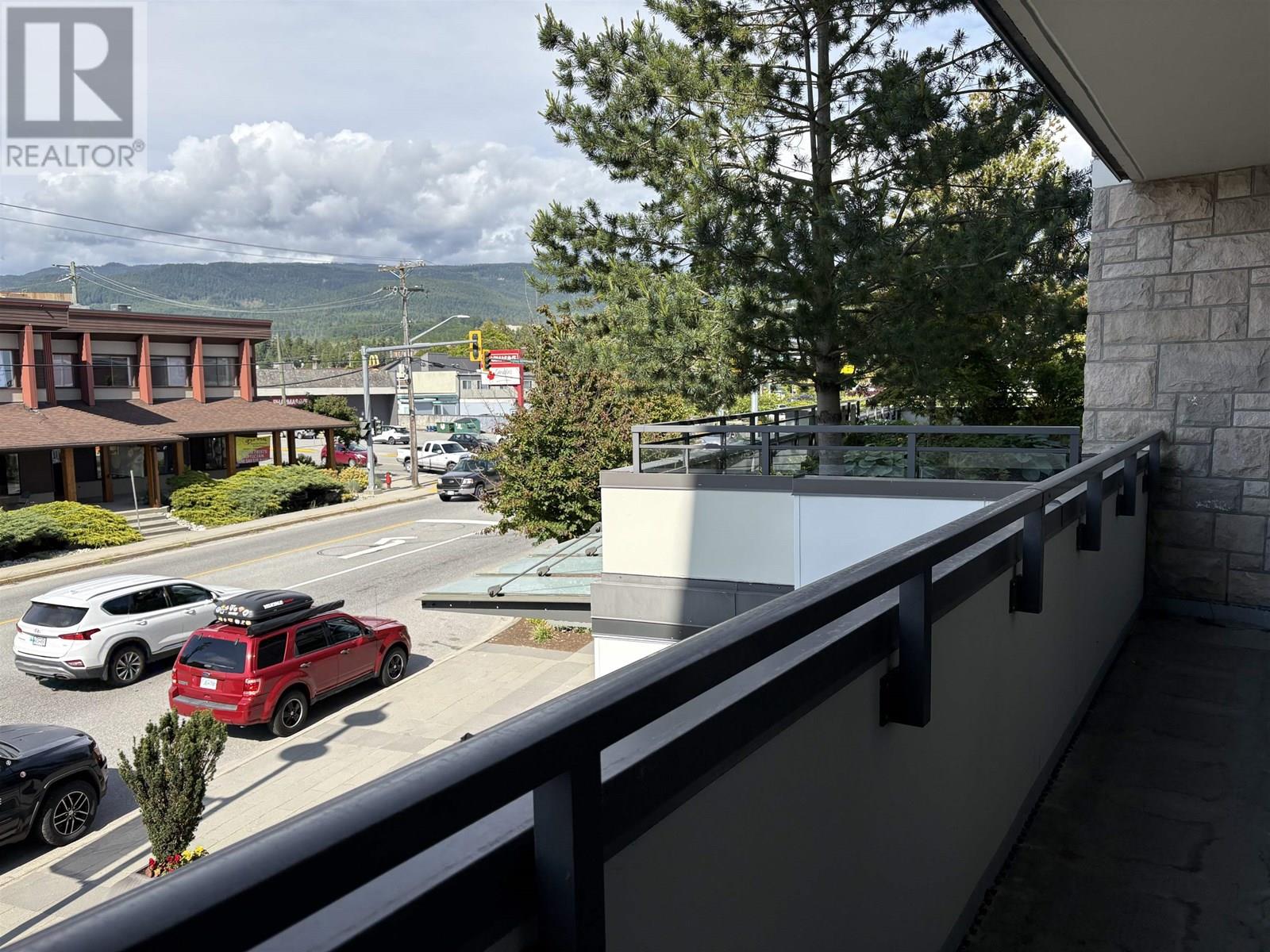 212 5665 Teredo Street, Sechelt, British Columbia  V7Z 0J2 - Photo 10 - R3014142