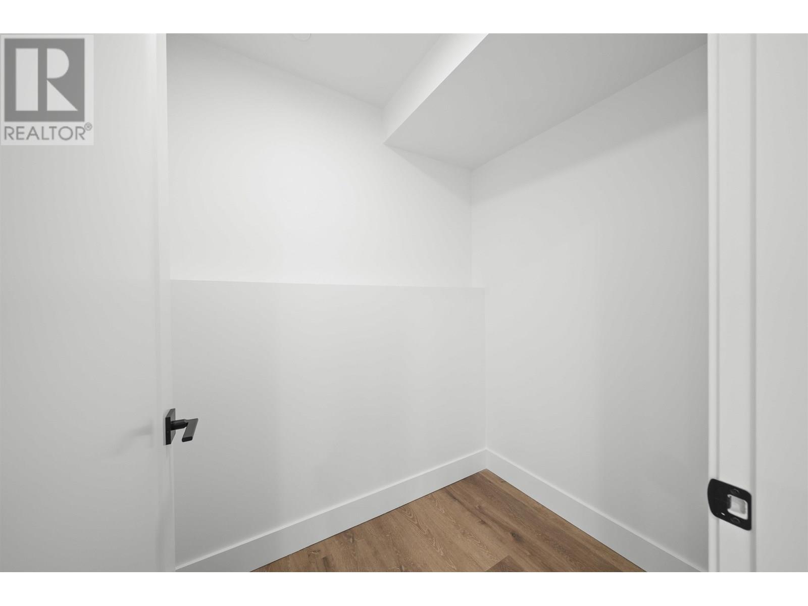 43 E Eighth Avenue, New Westminster, British Columbia  V3L 4J4 - Photo 24 - R3014153