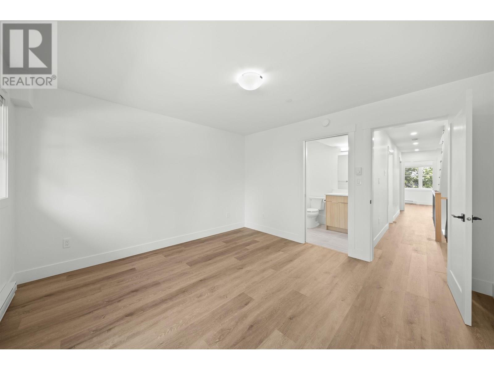 43 E Eighth Avenue, New Westminster, British Columbia  V3L 4J4 - Photo 9 - R3014153
