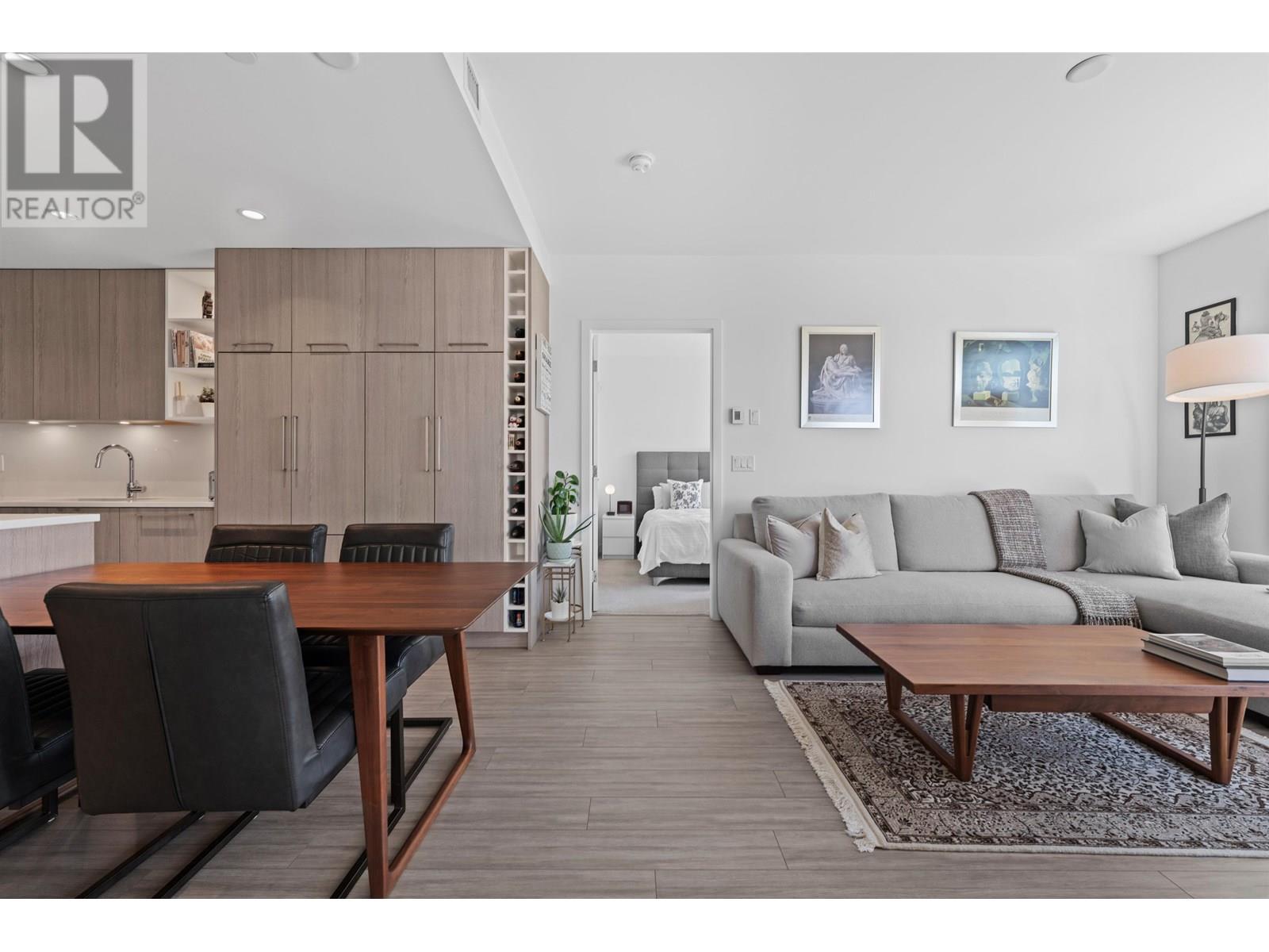 305 747 E 3rd Street, North Vancouver, British Columbia  V7L 1G8 - Photo 13 - R3014157