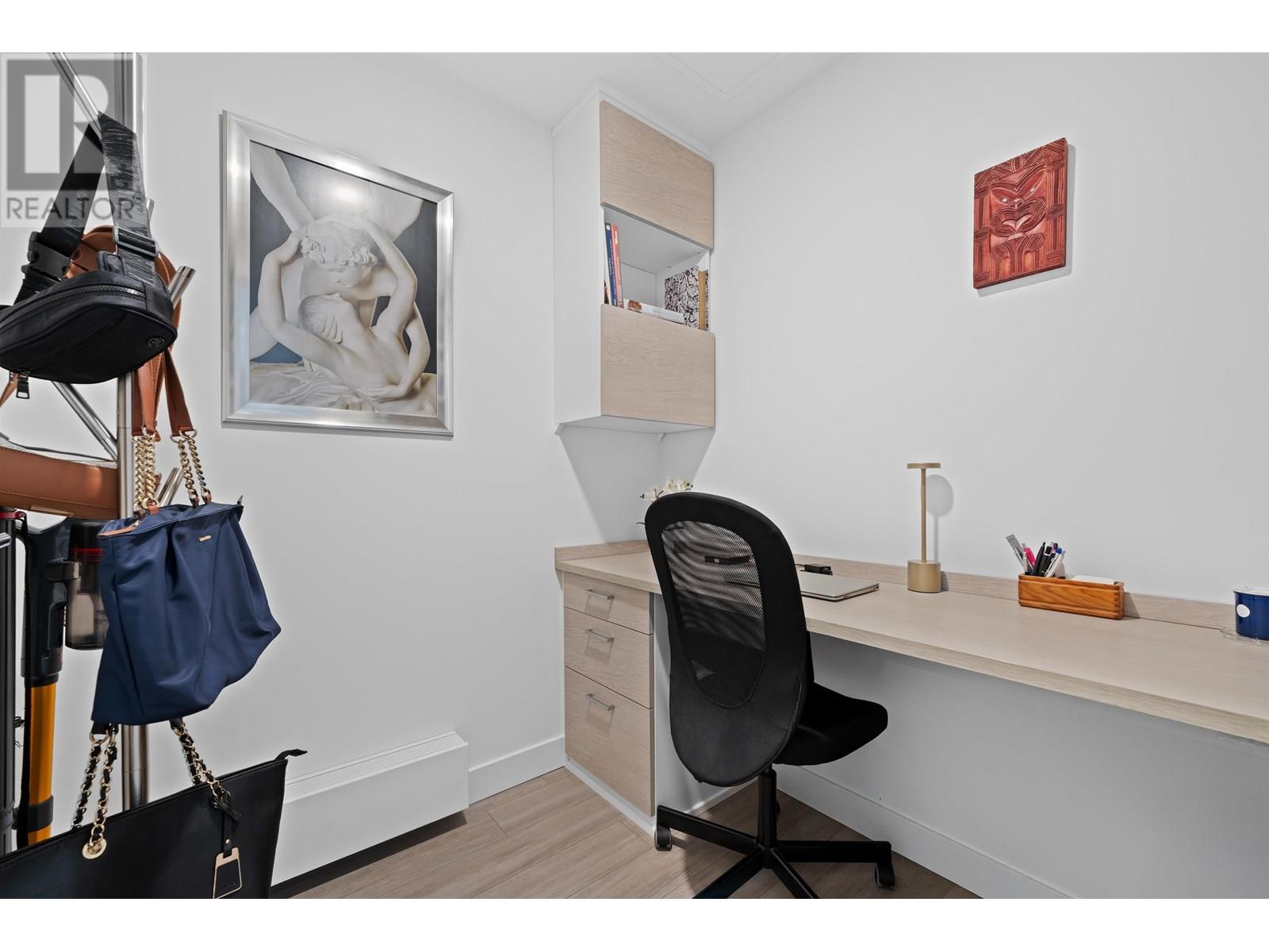 305 747 E 3rd Street, North Vancouver, British Columbia  V7L 1G8 - Photo 28 - R3014157
