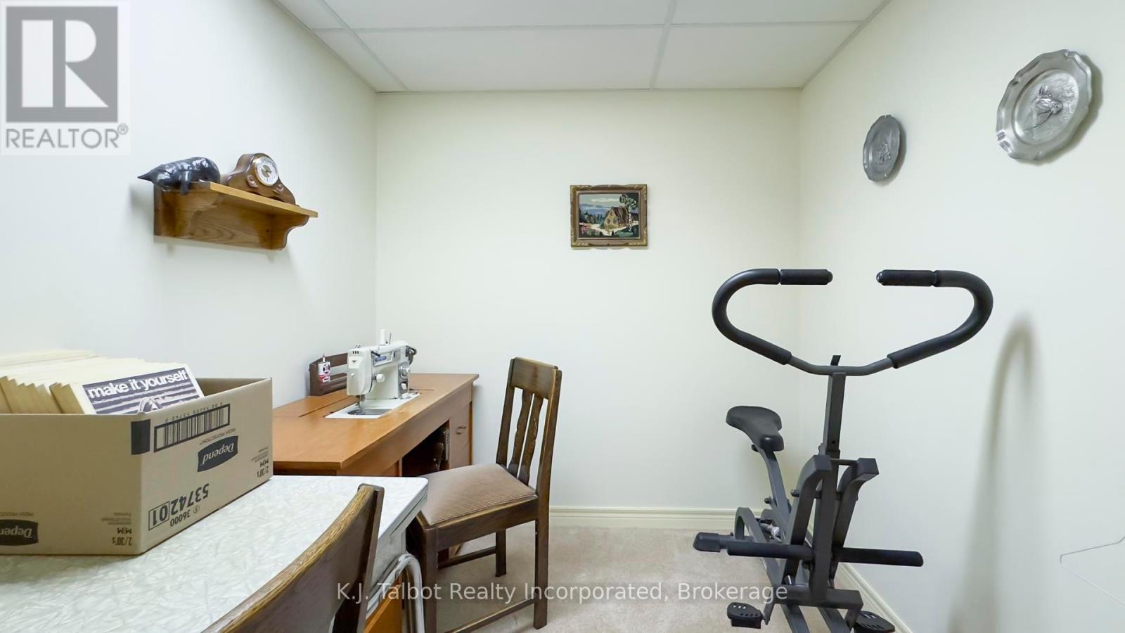 386 Templeton Street, North Huron, Ontario  N0M 1H0 - Photo 34 - X12212253