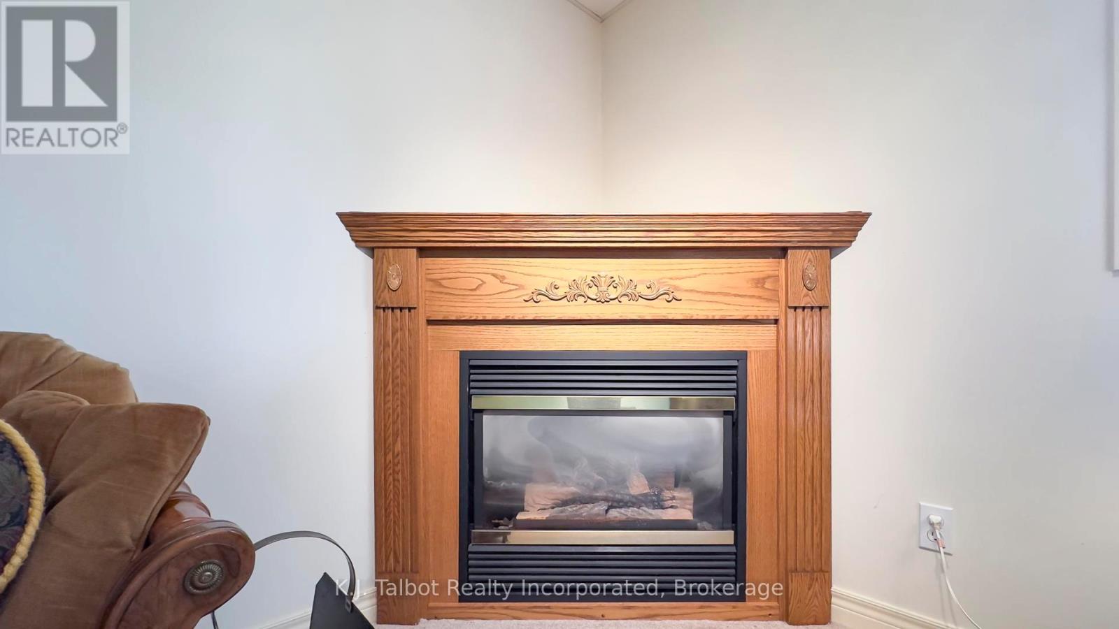 386 Templeton Street, North Huron, Ontario  N0M 1H0 - Photo 42 - X12212253