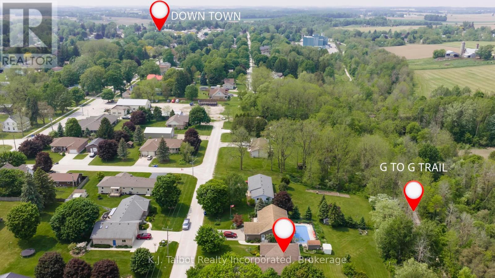 386 Templeton Street, North Huron, Ontario  N0M 1H0 - Photo 8 - X12212253