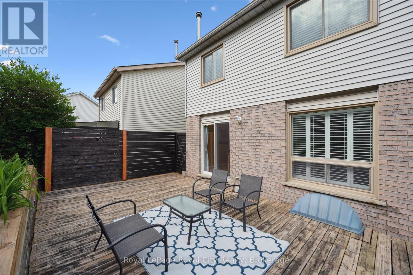 407 Otterbein Road, Kitchener, Ontario  N2B 3V8 - Photo 38 - X12212292