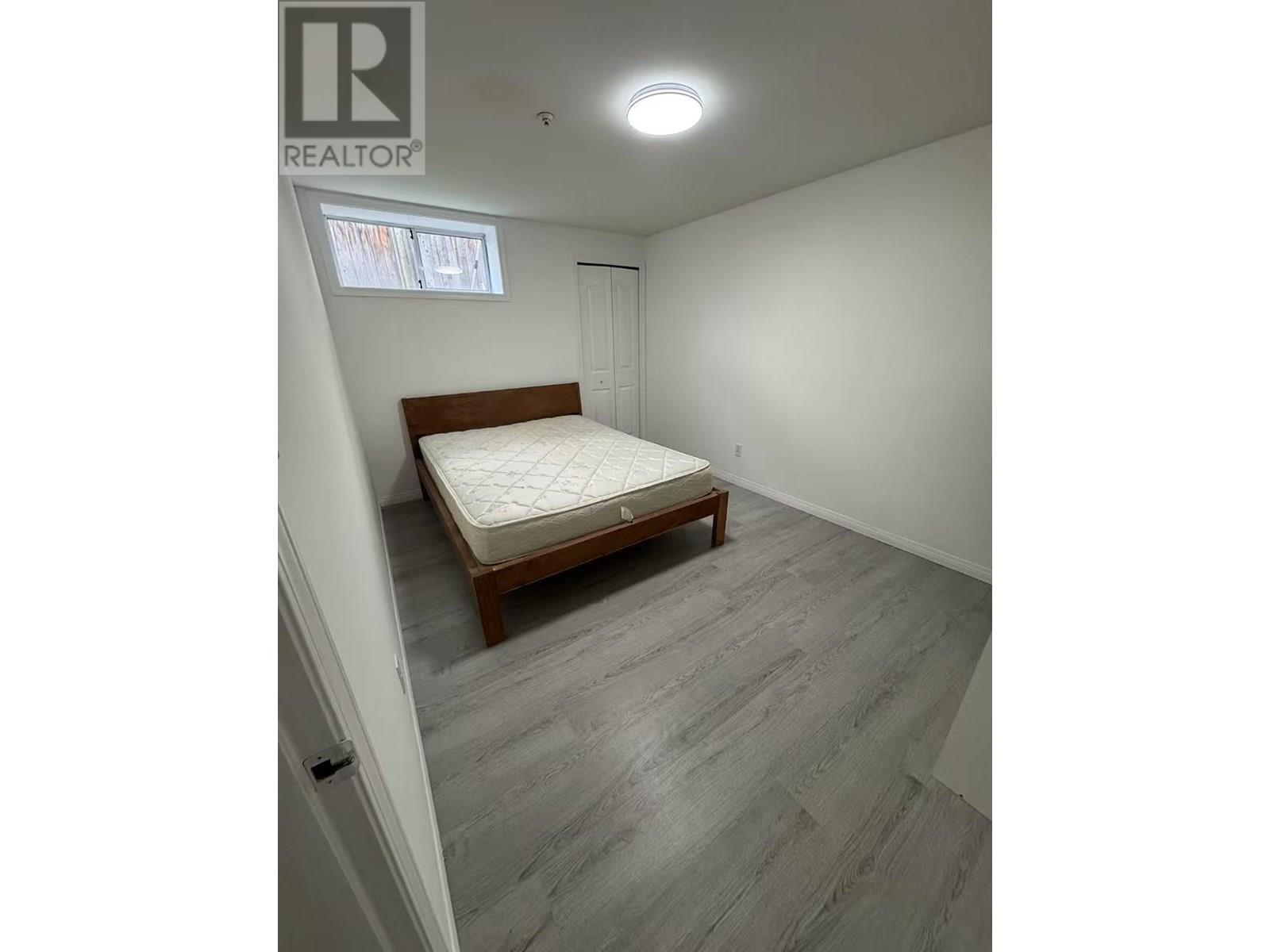 Basement 2539 W 22nd Avenue, Vancouver, British Columbia  V6L 1M3 - Photo 3 - R3014149