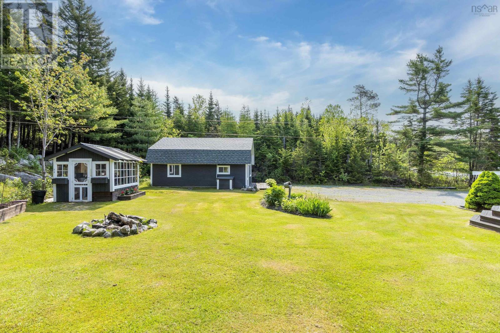 Property at 9513 Highway 7 image 4