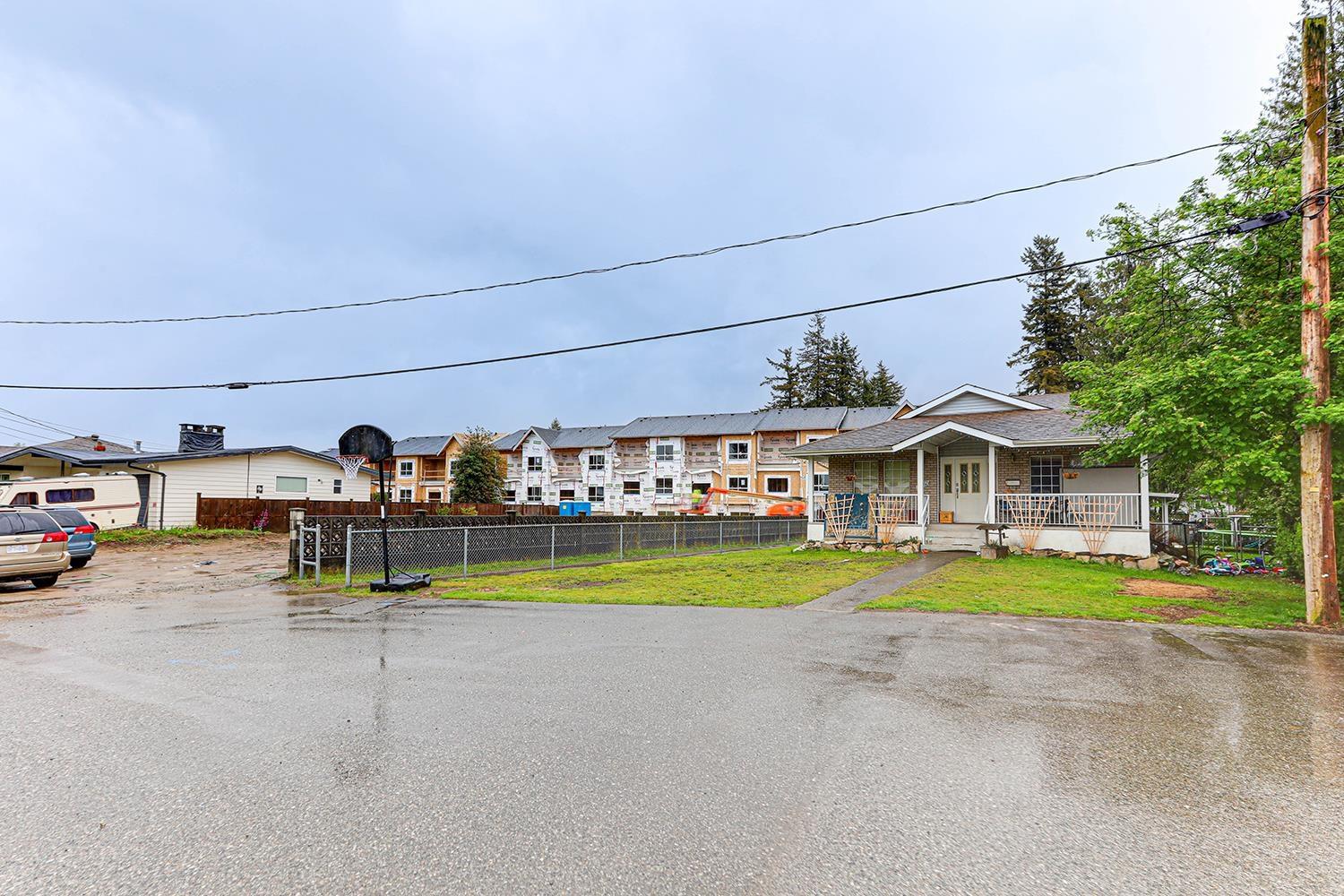 31960 Royal Crescent, Abbotsford, British Columbia  V2T 2J3 - Photo 4 - R3014164