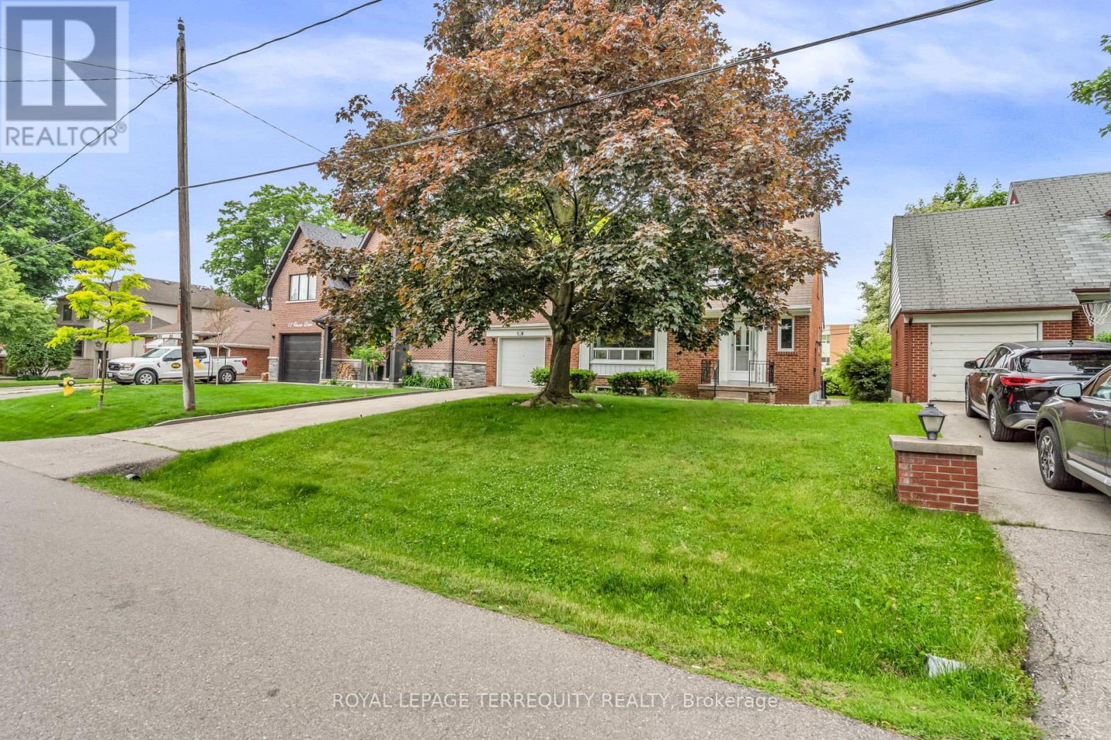 15 Vassar Drive, Toronto, Ontario  M9B 5E9 - Photo 36 - W12211999