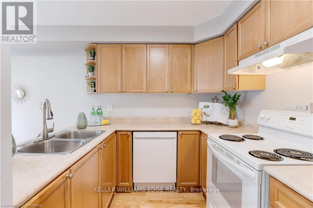 69 Seed House Lane, Halton Hills, Ontario  L7G 6K4 - Photo 11 - W12212015